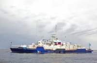 Российский пограничный корабль задержал рыбаков из Украины за нарушение "госграницы"