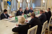 Порошенко назначил представителей Украины в подгруппах по Донбассу