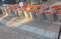 В аннексированном Крыму начали уничтожать санкционные продукты