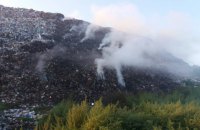 Возле Полтавы почти сутки тушили пожар на свалке (обновлено)
