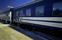 «Укрзалізниця» звернулась до пасажирів після смертельної атаки Росії 