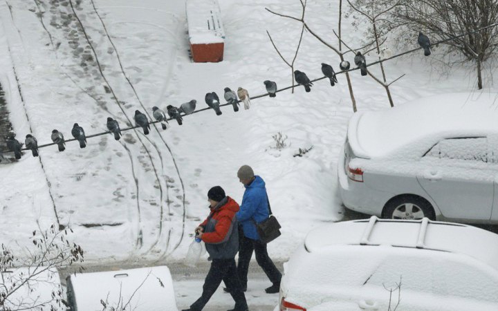 У Києві після аварійної ситуації в енергосистемі без опалення залишаються 693 будинки