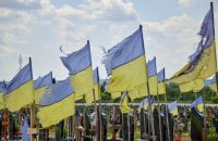 ​Шмигаль просить Кличка дати іншу ділянку для військового кладовища замість Лисої Гори
