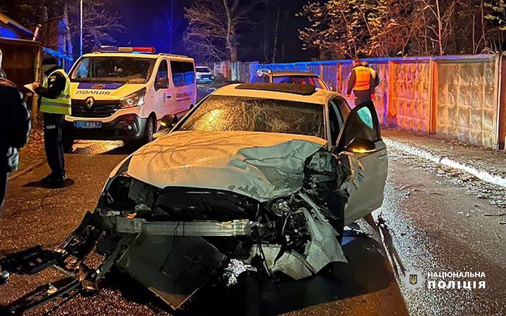 ​20-річна киянка без водійських прав спричинила п'яне ДТП з двома загиблими і намагалася втекти