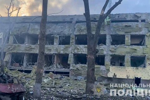 Россияне обстреляли уже 63 больницы, пятеро медиков погибли