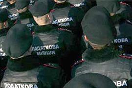 Налоговой разрешили получать информацию о банковских счетах