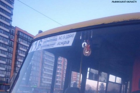 Патрульные Львова поймали пьяного водителя маршрутки