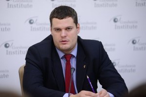 Ильенко: революции пока не будет