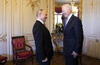 Байден передал Путину список связанных с Россией кибератак на объекты в США 
