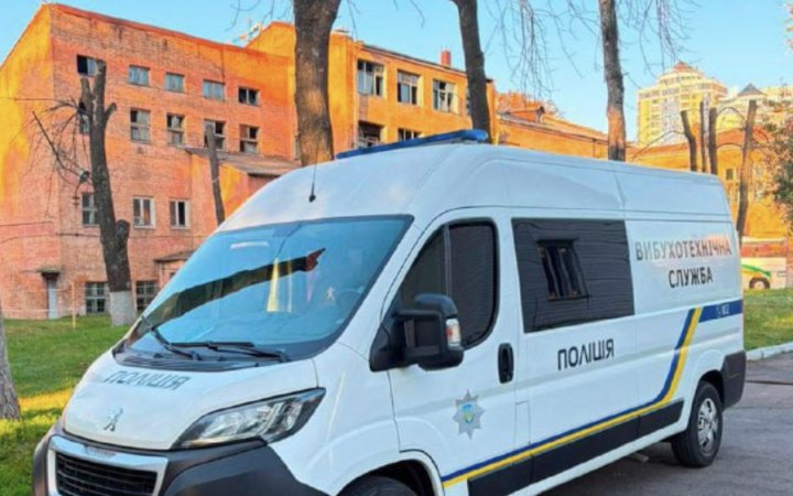Атака на Київ балістичними ракетами: вибухи після тривоги
