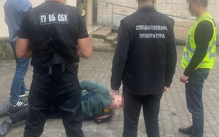 У Вінниці затримали шахрая, який обіцяв за гроші "відмазувати" чоловіків від призову