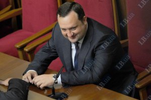В Кабмине планируют максимально облегчить доступ украинцев к админуслугам