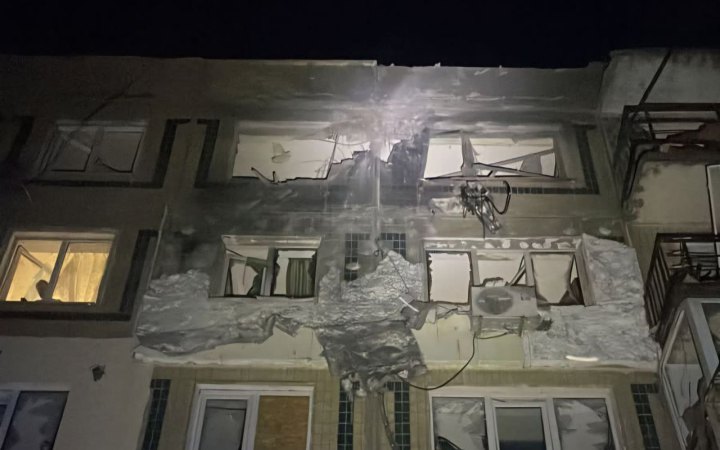 Головне за ніч та ранок четверга, 4 липня: нічна ворожа атака дронів, обстріли Харківщини, наслідки ударів по Дніпру 