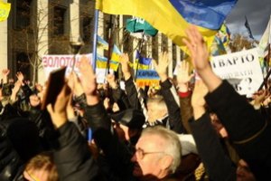 Хмельницкий суд приговорил участников митинга против Налогового кодекса