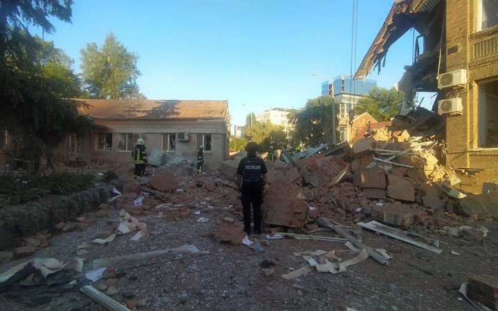 Окупанти завдали ракетного удару по Харкову, четверо поранених