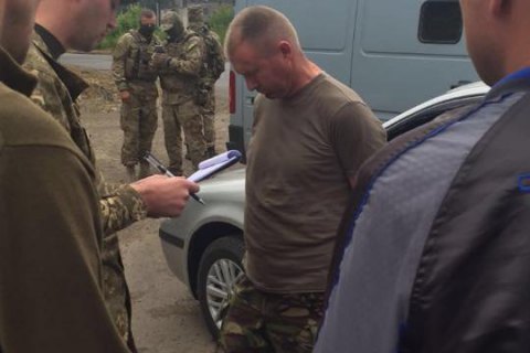 Полторак уволил задержанного за сбыт боеприпасов замкомандира 53 бригады ВСУ