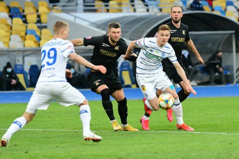 "Динамо" лише в серії пенальті переграло "Колос" і вийшло в півфінал Кубка України