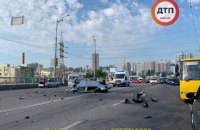 Четыре человека погибли в ДТП возле центрального автовокзала в Киеве (обновлено)