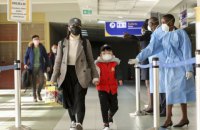 Из-за нового штамма коронавируса омикрон украинцам посоветовали не путешествовать в Африку