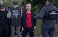 На Львівщині судитимуть двох “провідників” ухилянта, який хотів потрапити за кордон через ліс