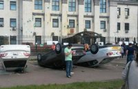 Хронологія подій під російським посольством (додано нічні фото)