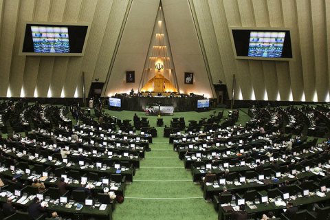 Парламент Ирана поддержал КСИР, несмотря на причастность к крушению украинского самолета