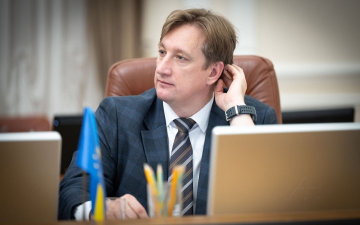 Бутенко: Навчальний рік в Україні розпочнеться вчасно,  а зарплати вчителів зростуть на 20%