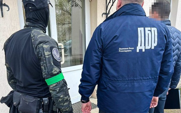 З початку вторгнення ДБР відкрило понад 2000 справ щодо злочинів проти нацбезпеки
