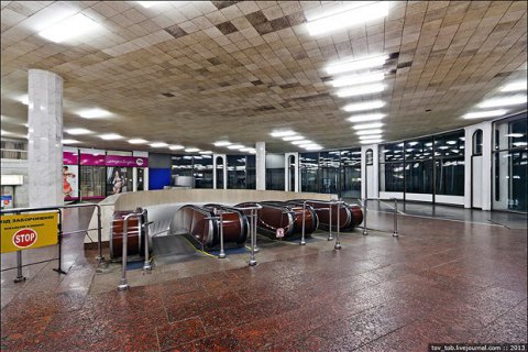 В Киеве "минировали" станцию метро "Золотые ворота"