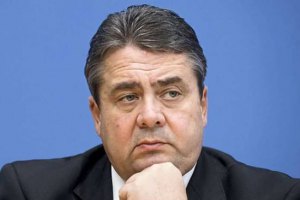 Вице-канцлер ФРГ выступил против курса на крах России
