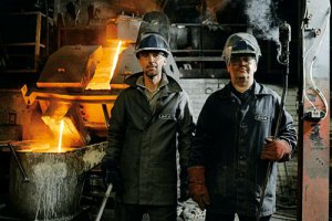 Металлургия показала рост впервые с октября 2011 года