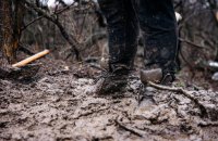 Оборона Бахмута триває. Ворог прагне просунутися з околиць до центру міста, – Сирський