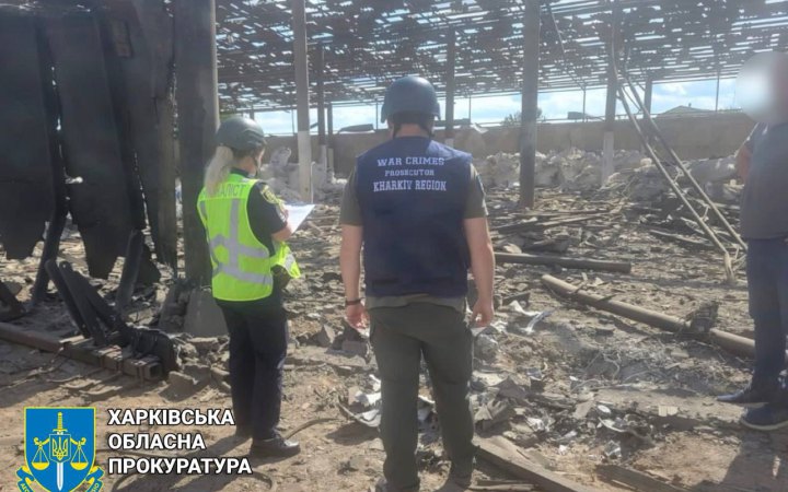 Росіяни зруйнували підприємство у селі Михайлівка на Харківщині