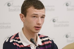 Репрессии против активистов начались после "снежного обстрела" у ВР, - "свободовец"
