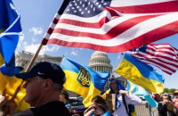 Республіканці звинувачують Байдена у наданні зброї Кенії замість України