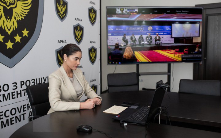 Яхта Медведчука: голова АРМА поскаржилася на тиск адвокатської компанії з Британії