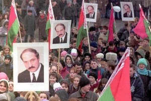 ​ЕС продлил санкции против Беларуси до 2014 года