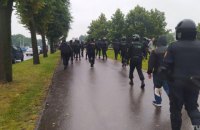 У Білорусі омонівці почали розганяти мітингарів