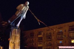 Жертвами "ленинопада" стали 504 памятника