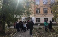 В Керчи из-за угрозы минирования эвакуировали студентов колледжа, где произошло массовое убийство
