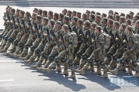 В Луганской области впервые проведут военный парад