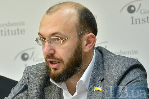 Еднак призвал Порошенко отозвать вето на законы об экологической оценке 