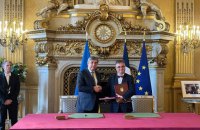 Україна та Франція домовились посилити підтримку викладання французької мови в Україні
