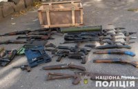 Украинцы за три недели сдали в полицию почти 4,5 тыс. единиц оружия