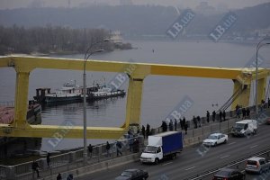Спасение крана "Захария" отложили