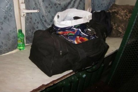 В Киеве в метро задержан военный с гранатами
