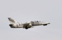 Возле Чугуева упал учебный самолет Л-39