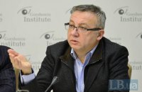 "Хрещатик" можна було врятувати, - екс-заступник голови НБУ Олександр Савченко