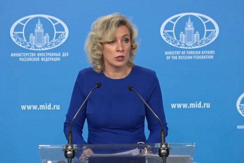Спикер МИД России назвала Зеленского "угрозой для Украины" и заявила, что Киев "будет расстреливать украинцев из оружия НАТО"
