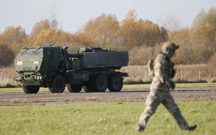 Замість порожніх розмов Україні потрібно більше HIMARS, - МЗС Латвії  